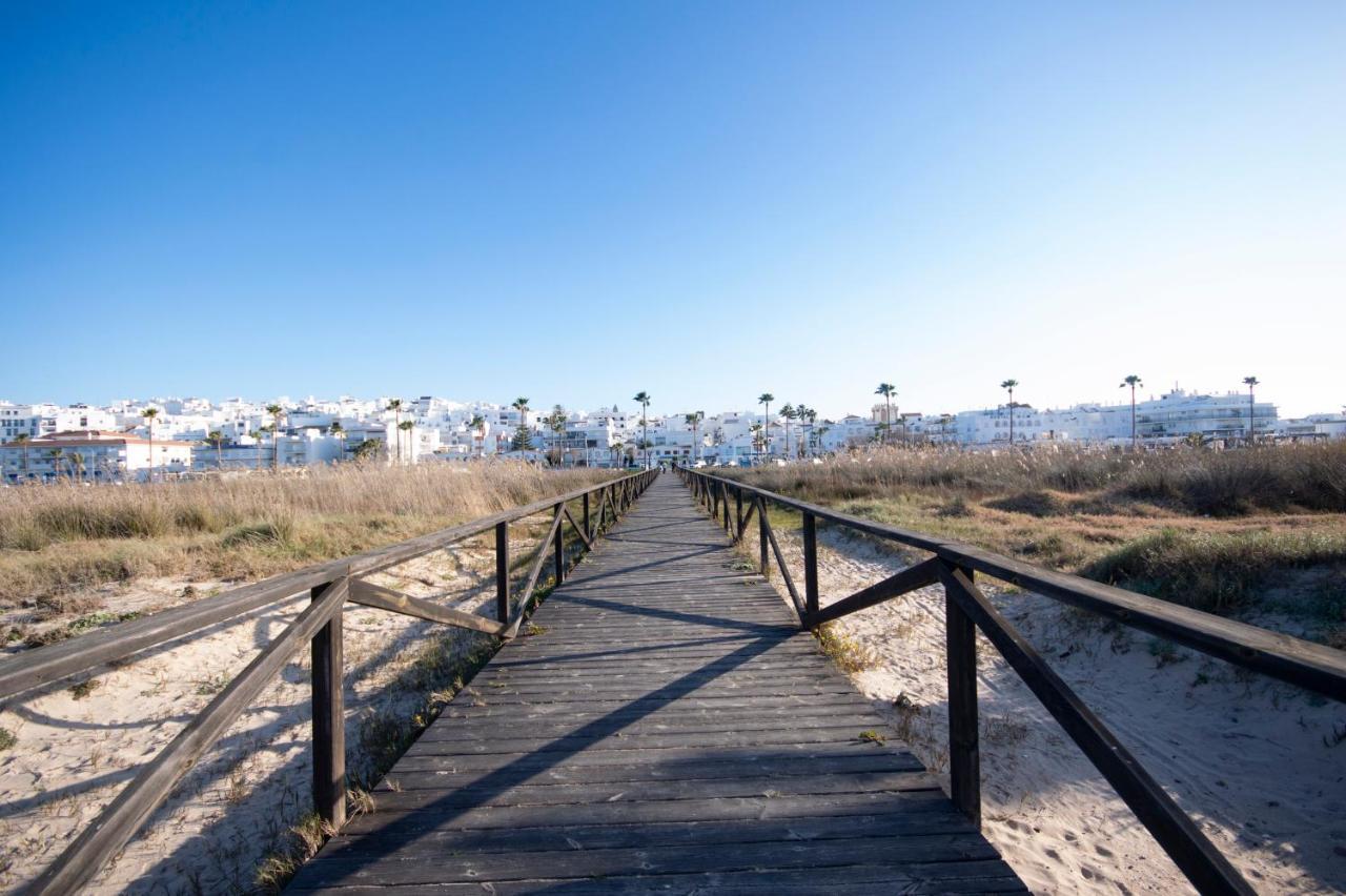Apartamento Con Vistas Al Mar โกนิล เด ลาฟรอนเตรา ภายนอก รูปภาพ